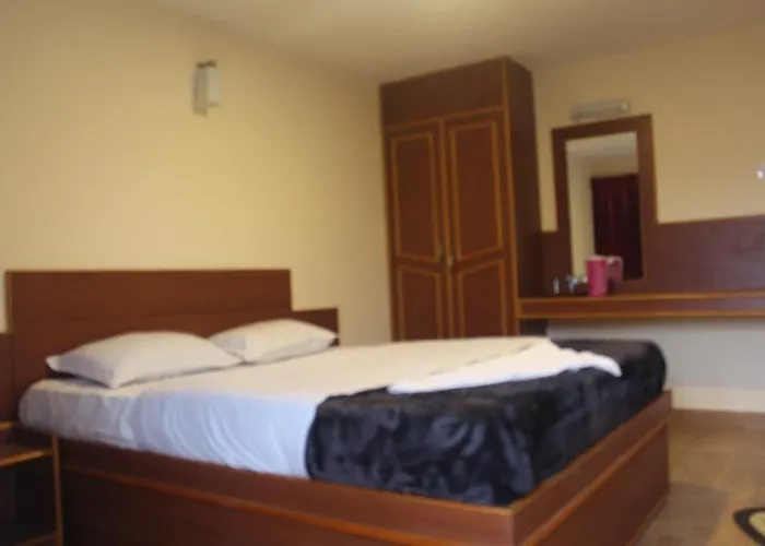 Nook Residency Villa Ooty
